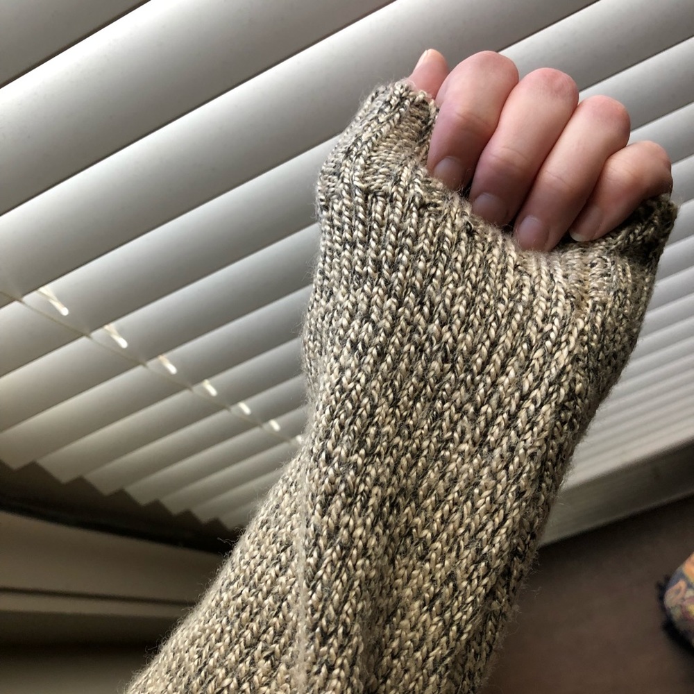 Vintage Chunky Sweater - Picture 9 of 11